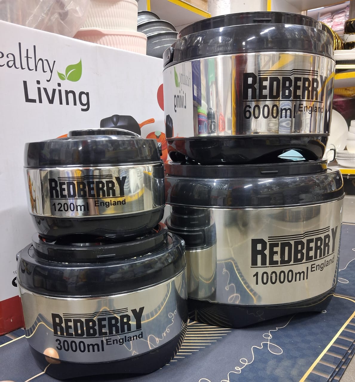 Redberry stello hotpots 4pcs stainless steel insulated Redberry Stello Hotpots with lids capacity 1200ml, 3000ml, 6000ml and 10,000ml redberry stello stainless steel insulated hot pot set of 4pcs