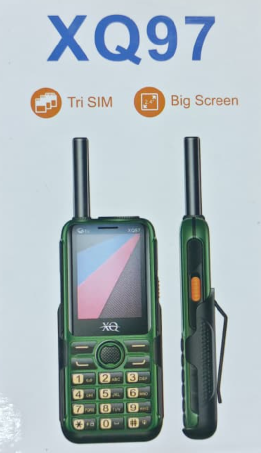 XQ97 BIG SCREEN 2.4’’ TRI SIM CARD 4 SIM CARD SLOTS BIG BATTERY 3000MAH FM RADIO BUTTON MOBILE PHONE WITH EXTERNAL AERIAL KABAMBE MULIKA MWIZI FEATURE PHONE ON OFFER