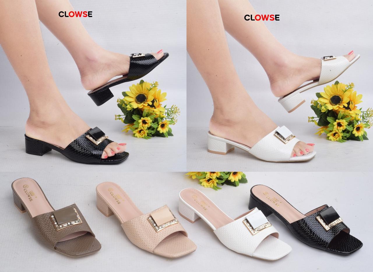 👡 CLOWSE Fashion Block Heel Slides ✨Upgrade your style with these elegant CLOWSE Block Heel Slides 💖 Perfect for classy casual looks, parties & everyday elegance