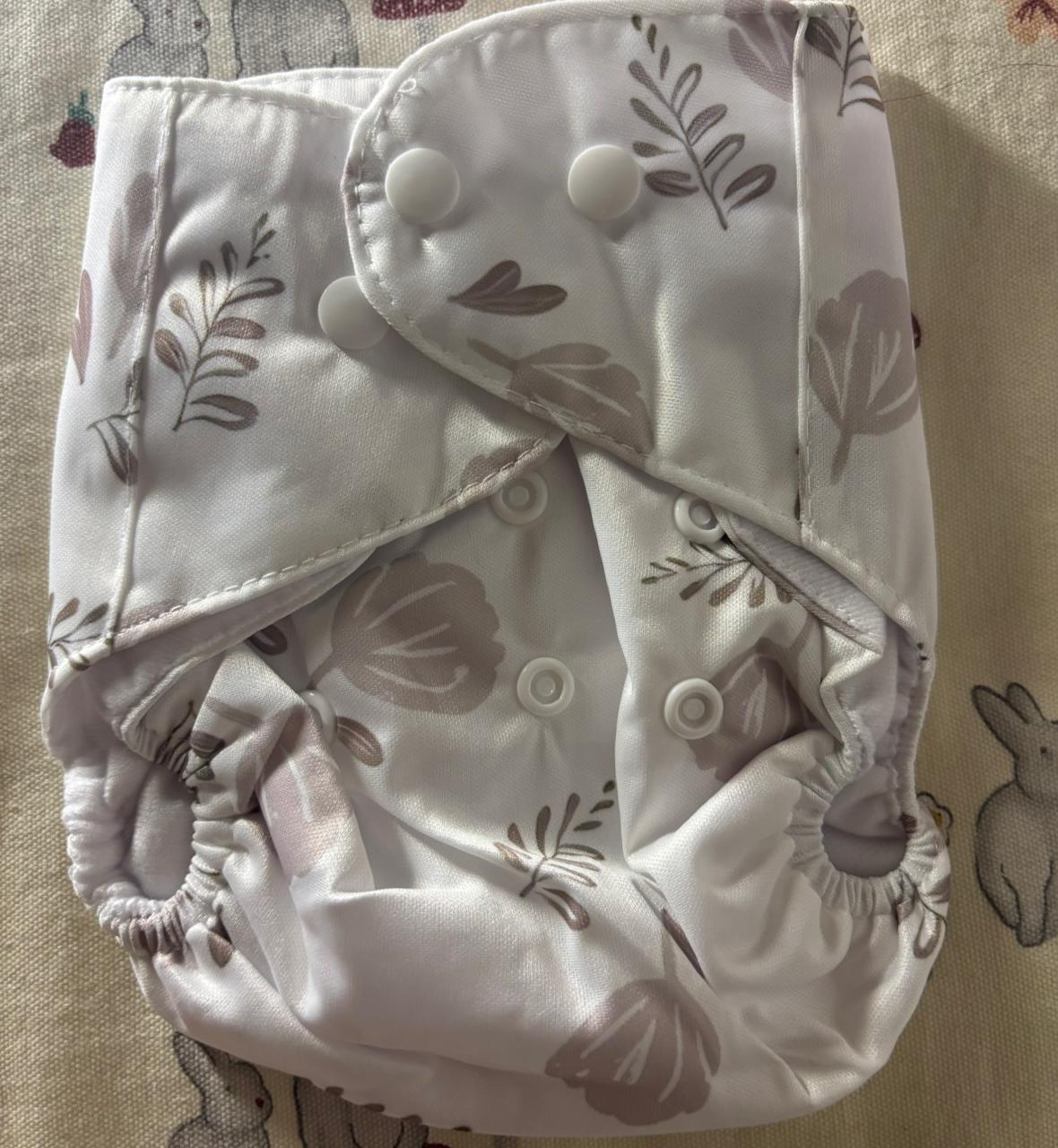 Quality Unisex Washable Cloth Diapers with 3PCS Cotton Inserts | Eco-Friendly Reusable Nappies for Babies | Adjustable Fit for 0–2 Years