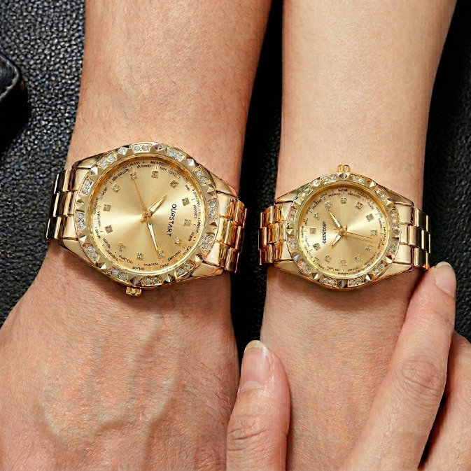 2PCS Lover Watches Business Stainless Steel Back Gold Watch  Classic Diamond Rhinestone Couple Gift Watch  Hip Hop Metal Color Bling Diamond And Steel Strip Women Men Couple Watch