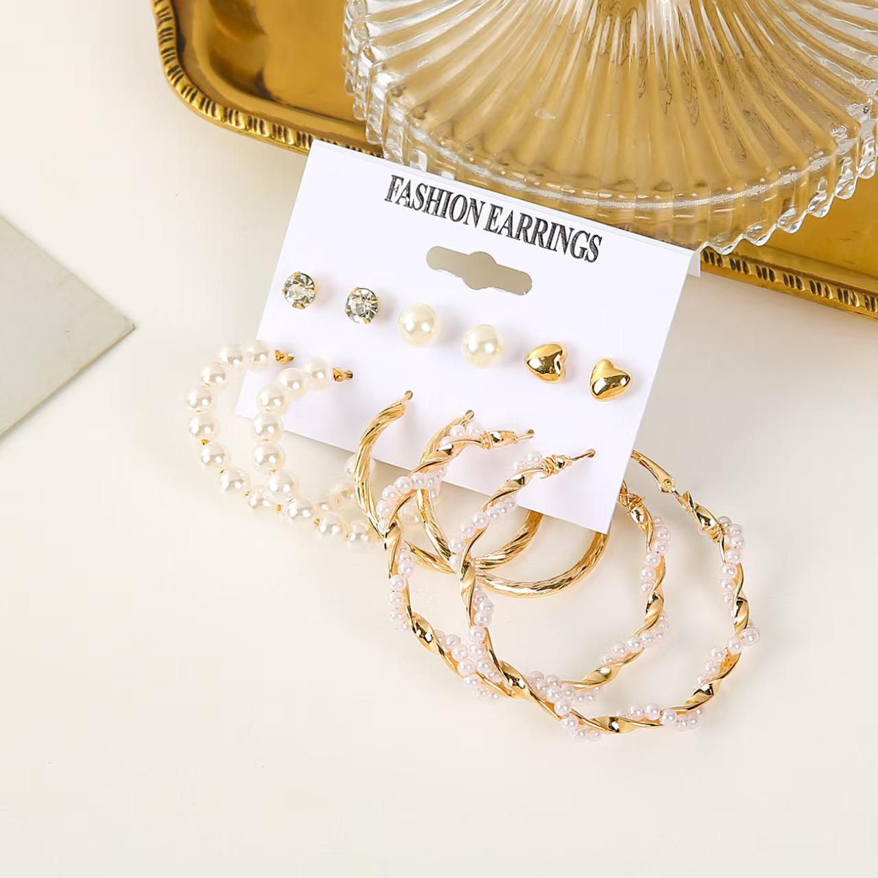 12PCS Earrings Women's Oversized Earrings Pearl Diamond Love Stud Earrings 6 Sets Gold Exaggerated Earrings Stud Earrings For Shopping And Mtching Everyday Wear Or Gifts