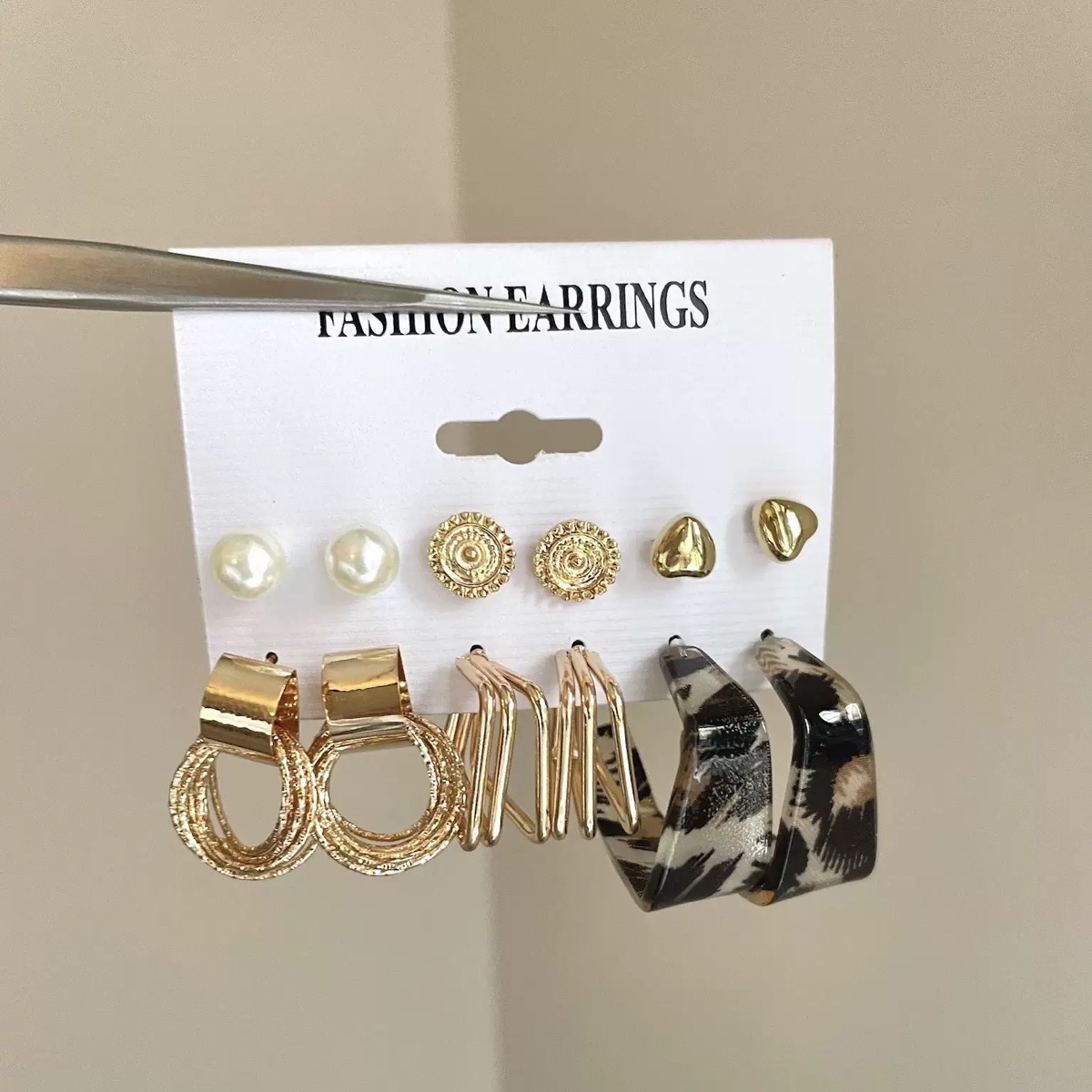 12Pcs Set Earrings Bohemian Style Women Leopard Print Fashion Wild Retro Geometric Circle Pearl Love Stud Gold Exaggerated Earrings Stud Earrings For Everyday Wear Or Gifts For Shopping And Mtching