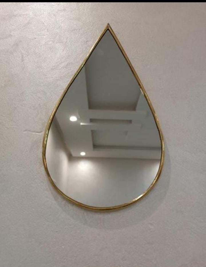 🔥 Hot Deal 🔥 1pc Decorative Oval-Shaped Wall Mirror | Elegant Stone Frame | Stylish Home & Living Room Accent for Decoration