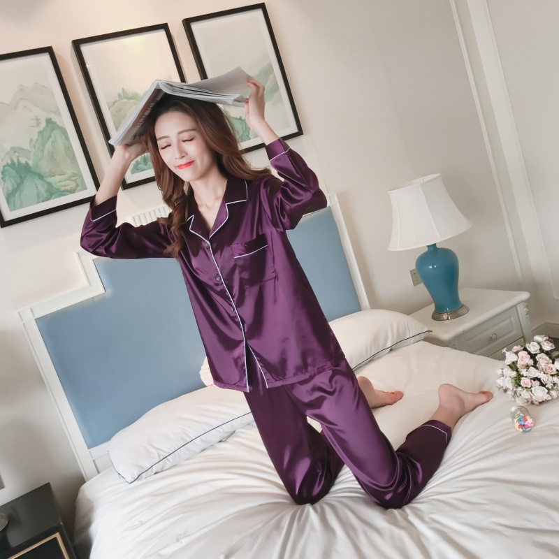 Simulation Silk Long-sleeved Thin Ice Silk  Pajamas Pajamas Cozy Lounge Set, Buttons Lapel Top And Pants Loungewear ,Fashionable, Elegant, Dignified And Comfortable