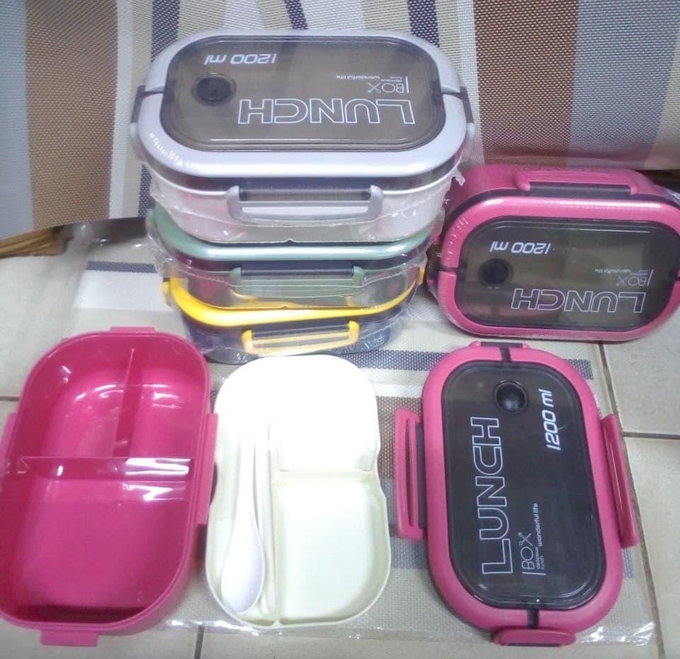 1pc 1200ml Multi-Compartment Bento Lunch Box Set with Spoon & Removable Divider Tray 🍱