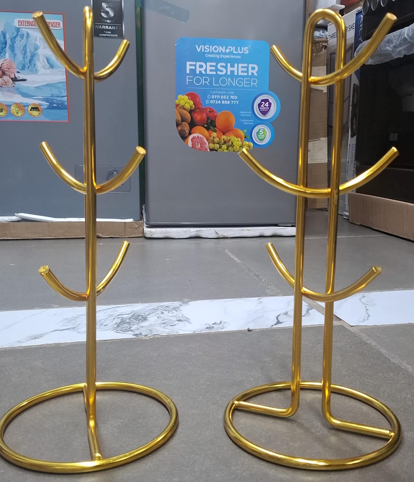 ⭐ SEASONAL OFFER ⭐ - A 1 pc Gold cup holder at affordable price and of very high quality