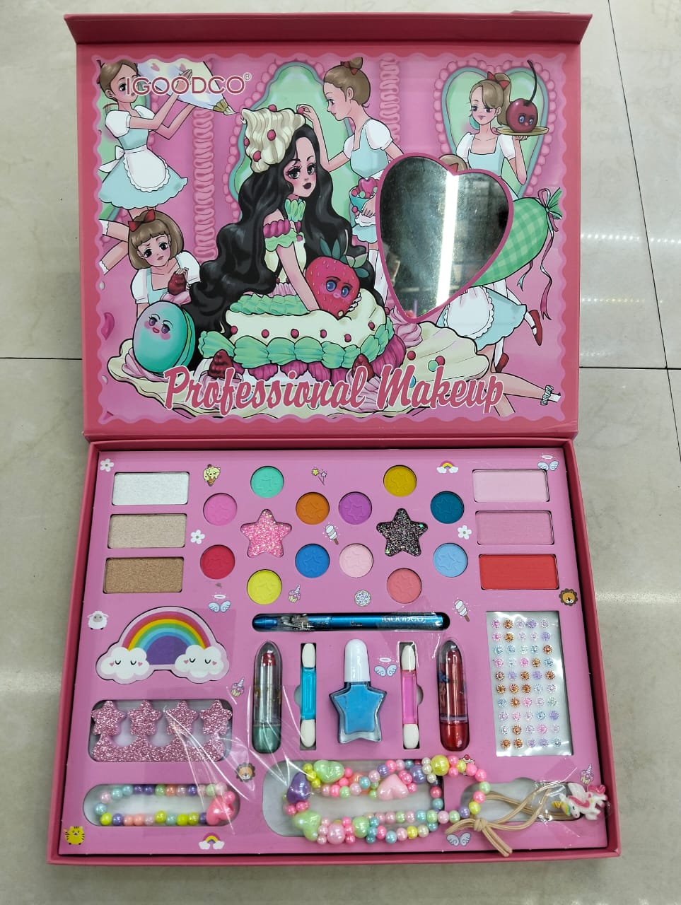 🔴 LAST CHANCE OFFER 🔴 - A  29 IN  1 GIRLS NON-TOXIC MAKE UP KIT at affordable price and of very high quality  at affordable price and of very high quality