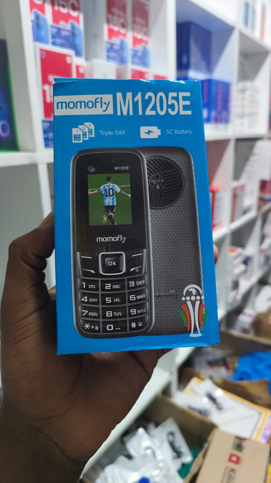 [NEW ARRIVALS!!!]MOMOFLY M1205E TRI SIM ( TRIPLE SIMCARDS) 1.77" SCREEN DISPLAY MOBILE PHONE- 5C BATTERY , INTERNET MOBILE WITH wireless Fm kadunde/ kabambe / featured phone mobile phone