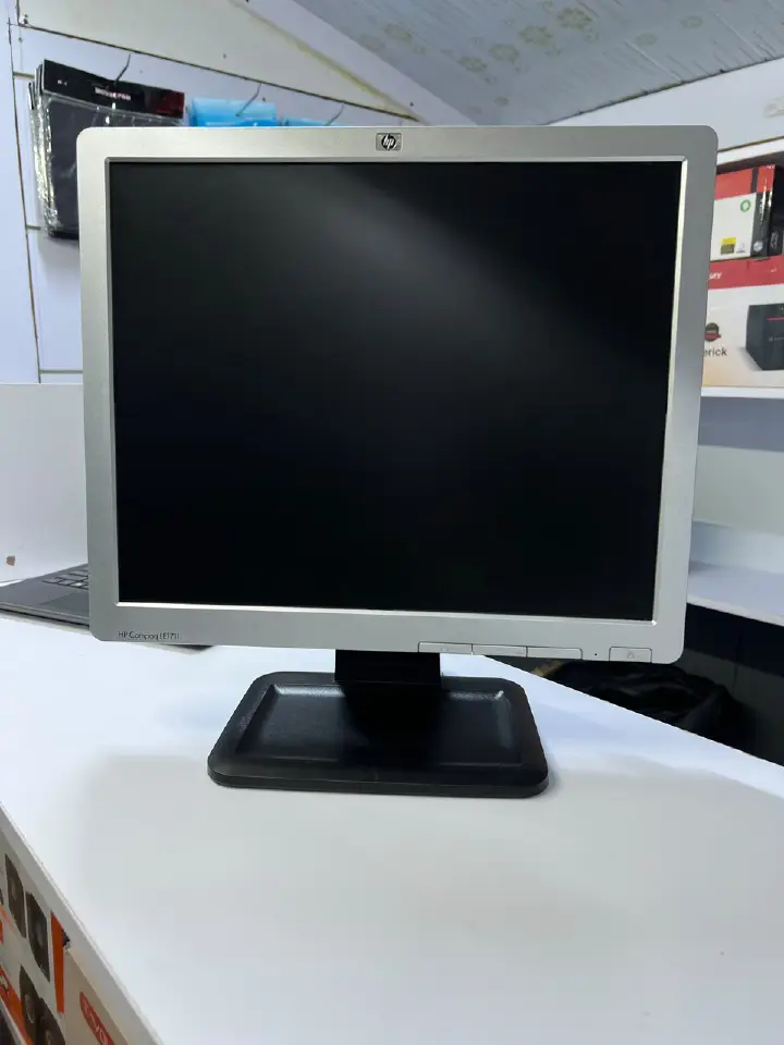 {HOT DEALS} REFURBISHED HP 17-INCH MONITOR| 1280x1024 SXGA RESOLUTION| 5:4 ASPECT RATIO| 60 HZ REFRESH RATE