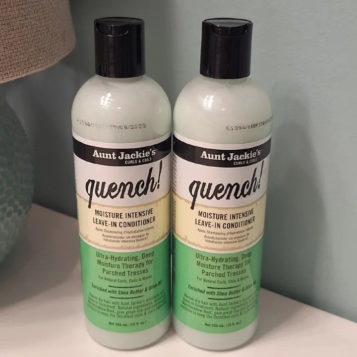 Aunt Jackie’s Quench Moisture Intensive Leave-In Conditioner 335ml