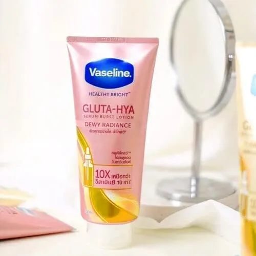 Vaseline Gluta-Hya Dewy Radiance, 200ml, Serum-In-Lotion, Boosted With GlutaGlow Extraordinary SERUM-IN-LOTION 10X MORE Power than Vitamin C Boosted With GlutaGlow
