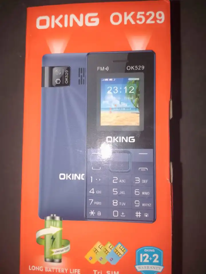 [OFFER] Oking OK529 TRIPLE SIM CARD PHONE 32.0 MB of RAM 1.77 inch display Includes wireless FM radio with external earphone support, flakabambe katululu 1000mAh feature button phone featured phones