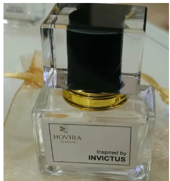 Invictus oil-based perfume is a long-lasting, concentrated fragrance inspired by the bold and masculine scent of Paco Rabanne's Invictus. It blends fresh, woody, and aquatic notes, offering a powerful