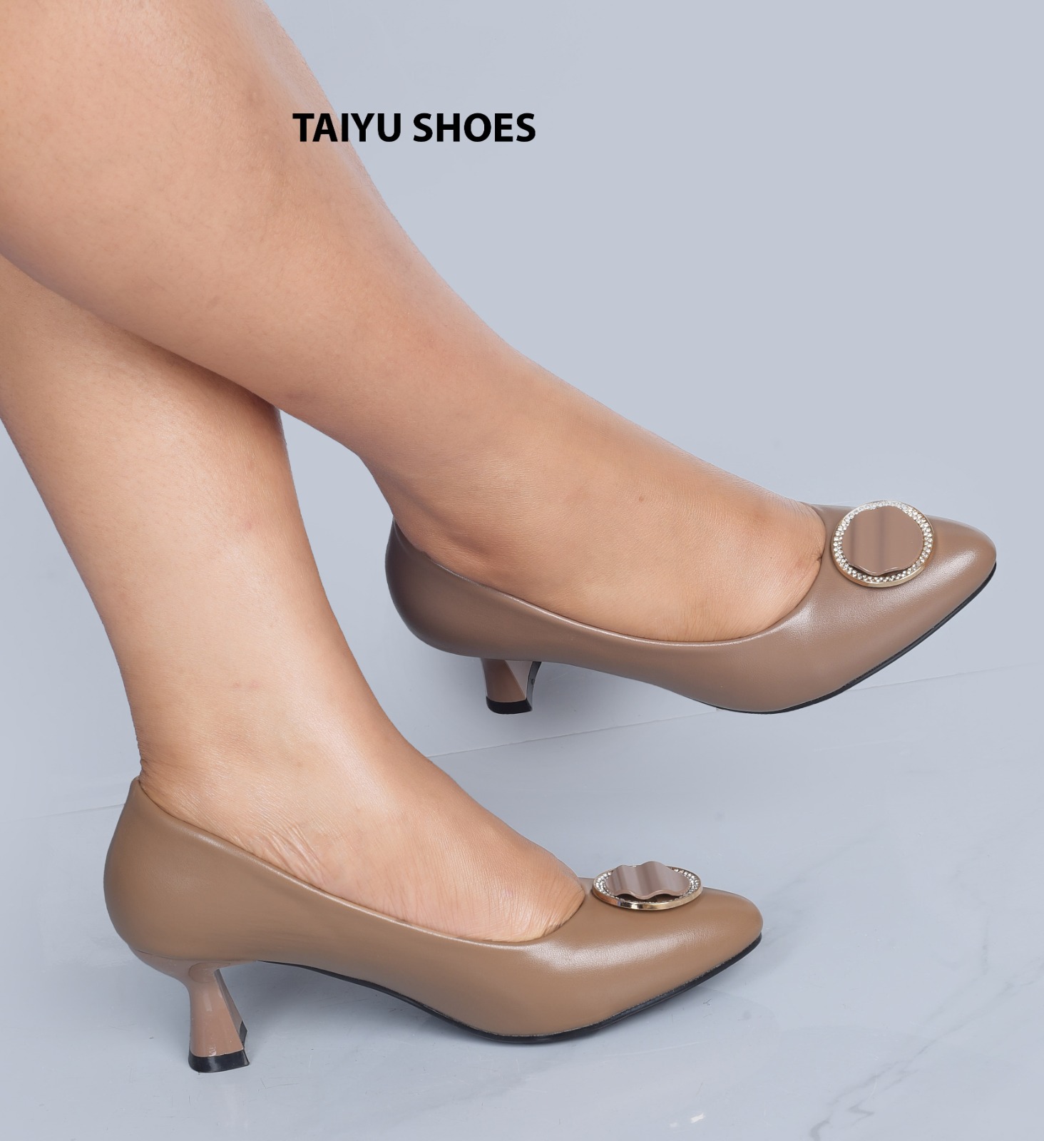 Offer price 💫💥New 🌟 High QUALITY  TAIYU  Fashionable casual and elegant  Ladies  heels shoes 🔥 🔥 very classy and sassy🥰