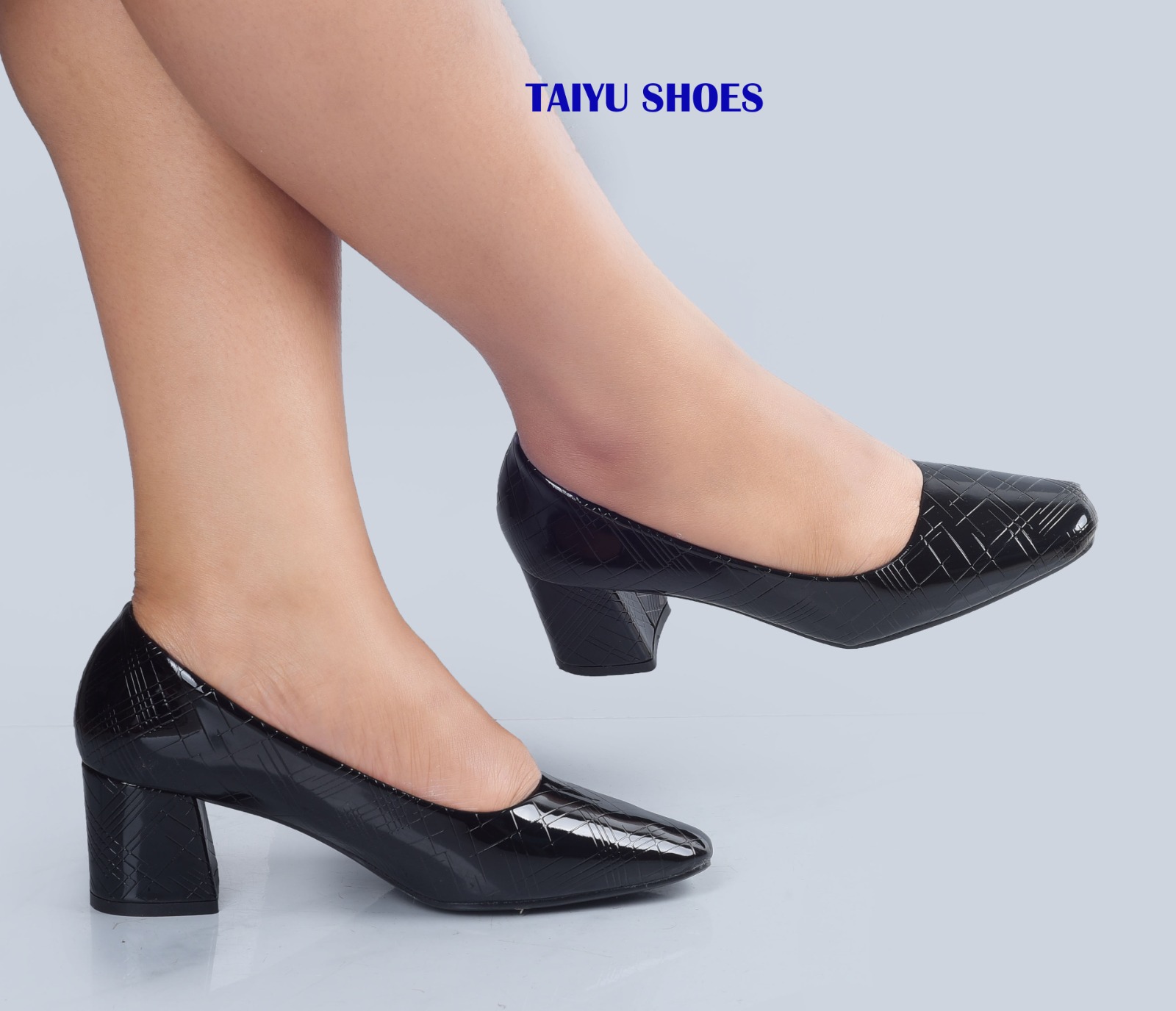 Offer price 💫💥New 🌟 High QUALITY  TAIYU  Fashionable casual and elegant  Ladies  heels shoes 🔥 🔥 very classy and sassy🥰
