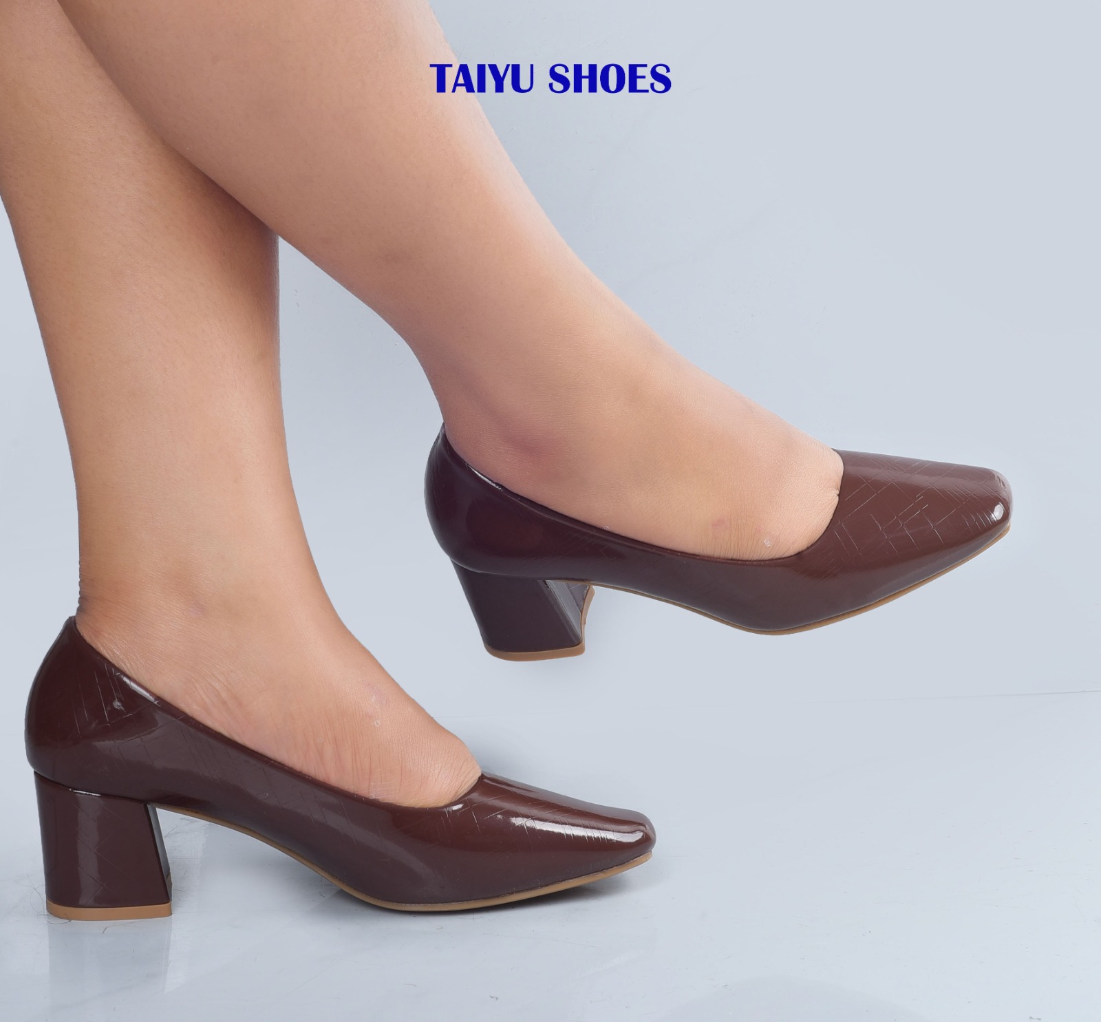 Offer price 💫💥New 🌟 High QUALITY  TAIYU  Fashionable casual and elegant  Ladies  heels shoes 🔥 🔥 very classy and sassy🥰