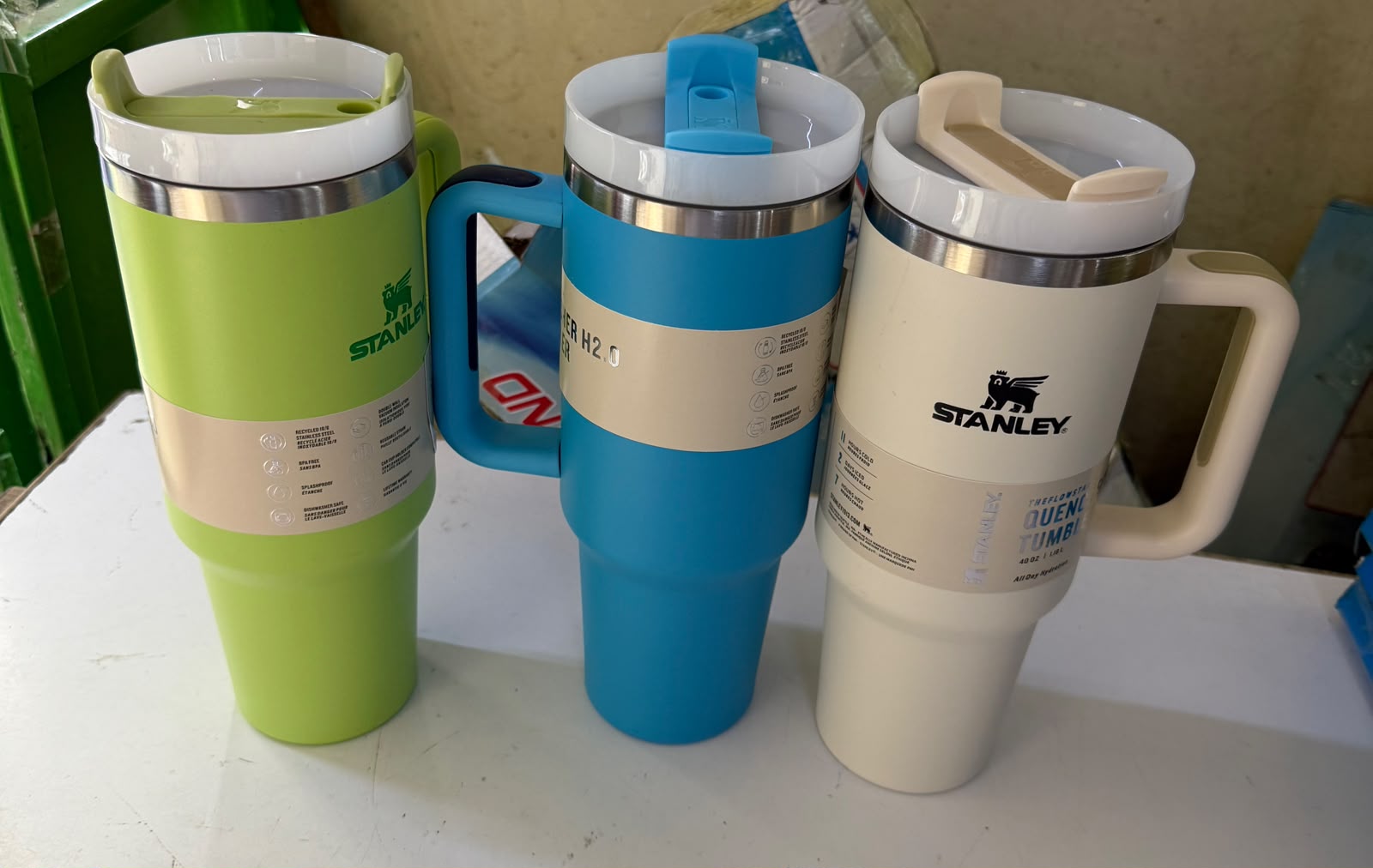 Plain Color  Stanley Cups  Made of premium stainless steel, covered with a layer of durable, yet beautiful coating. By combining these high-quality materials, stainless steel tumblers will last a life