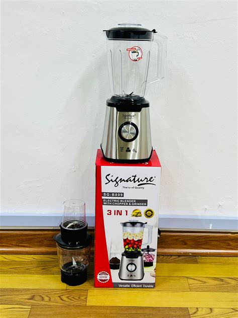 Signature 3-in-1 Blender– 1.5L Mixer, Grinder & Chopper, Powerful Motor-Silver