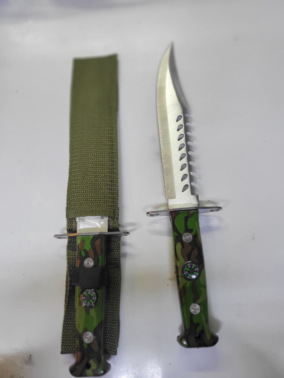 tactical dagger knife with compass, hunting dagger knife,camping knife with compas,take a tactical dagger knife for your protection while camping