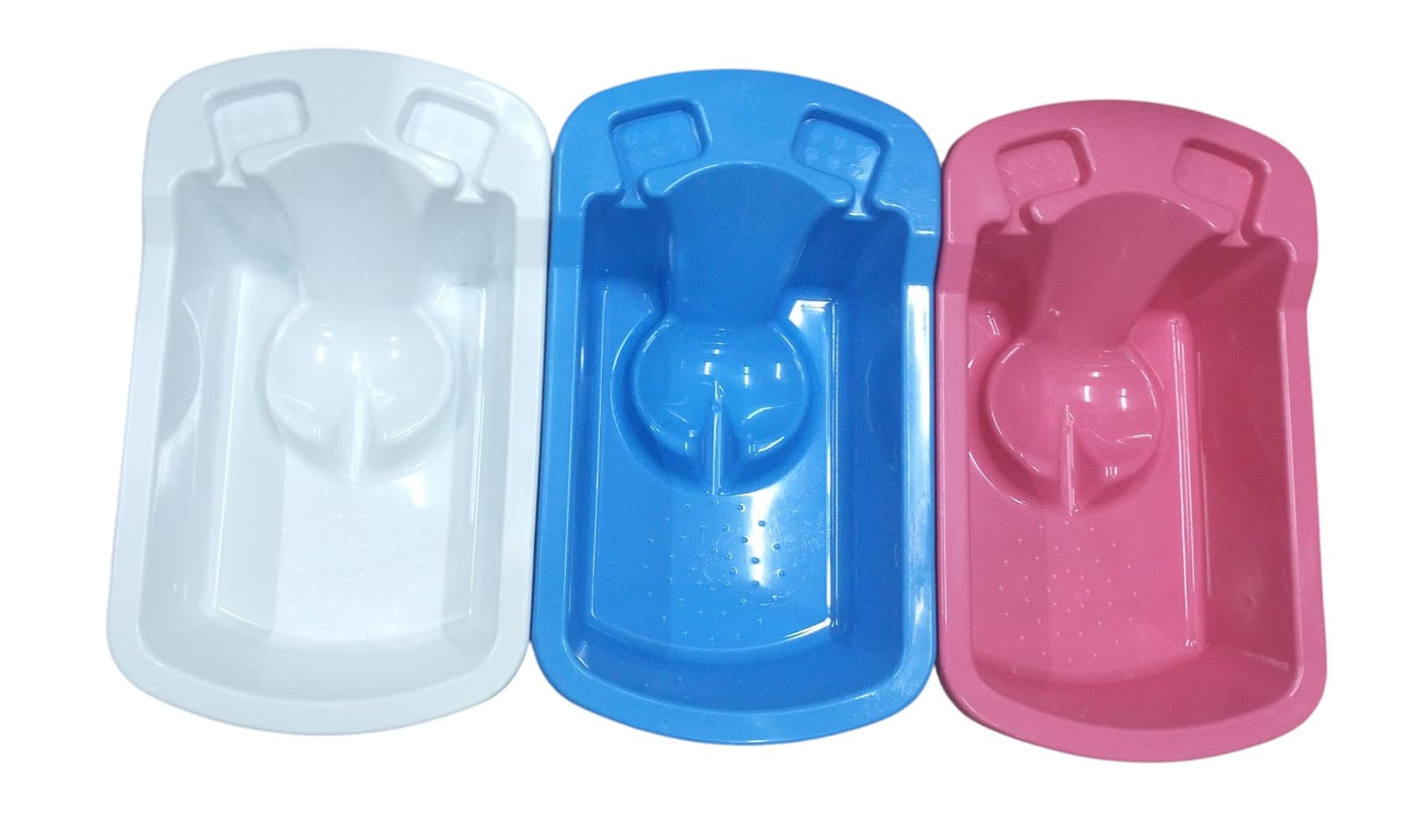 Generic Baby Wash Basin Bucket / Baby Bath Tub With Support Area. Ergonomic design with support area which holds the baby especially during newborn stage. Quality and durable. Big and spacious.