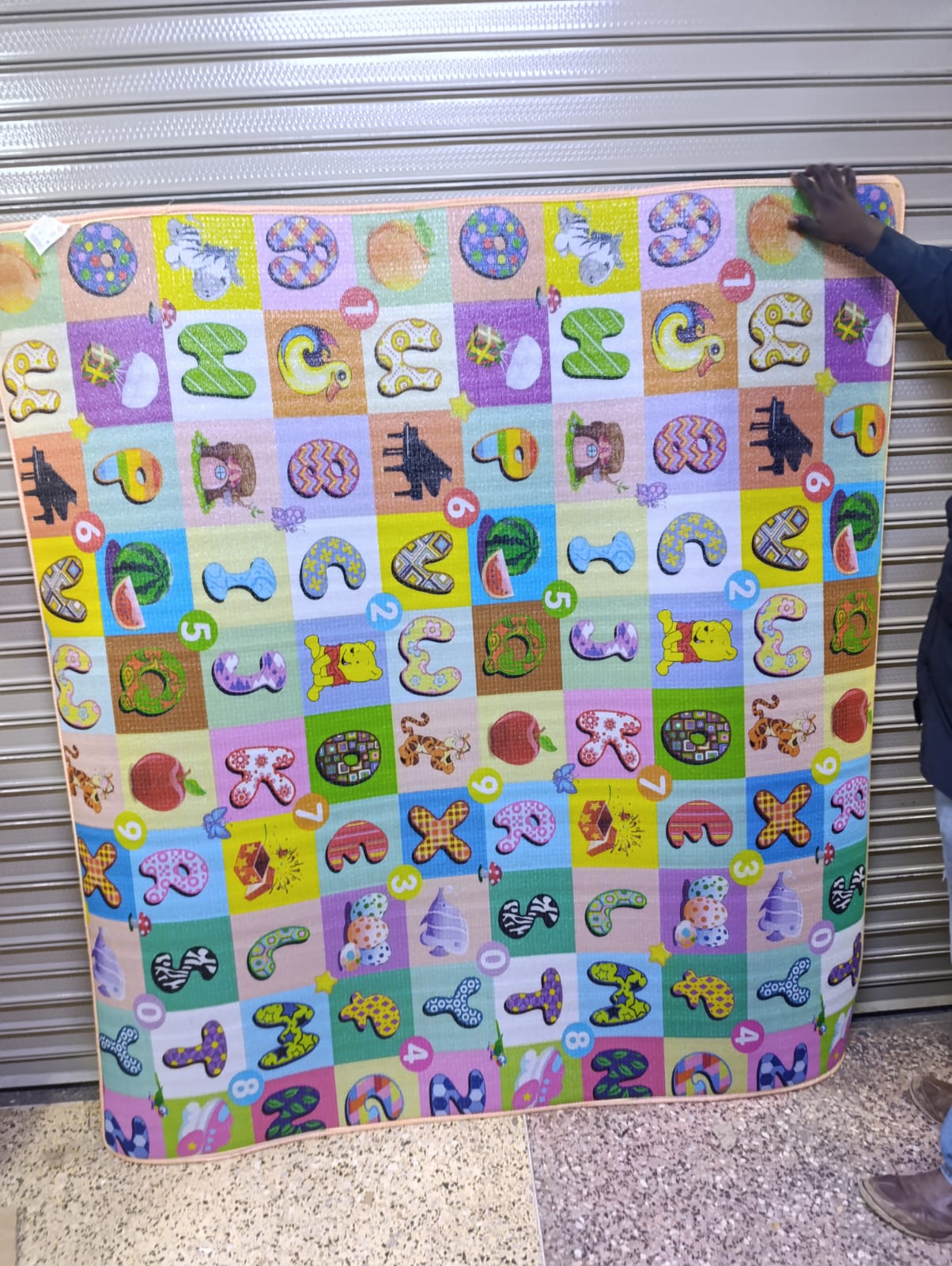 Kids Play Mat 6 × 9ft Foldable Waterproof Crawling Mat for Baby & Toddler