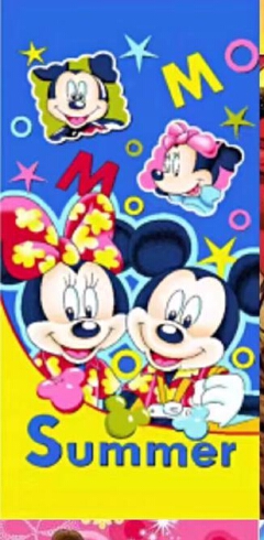 KIDS' CARTOON THEMED BATHING TOWELS