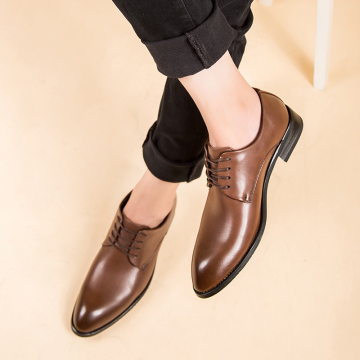Men Pointed Leather Business Shoes Soft Leisure Formal Offical Shoes Oxford Lace-up British Flat Moccasins