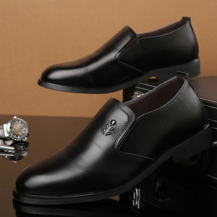 Men Leather Dress Formal Shoes Pointed Leisure Business Oxford Slip-on Casual Soft Flats Moccasins