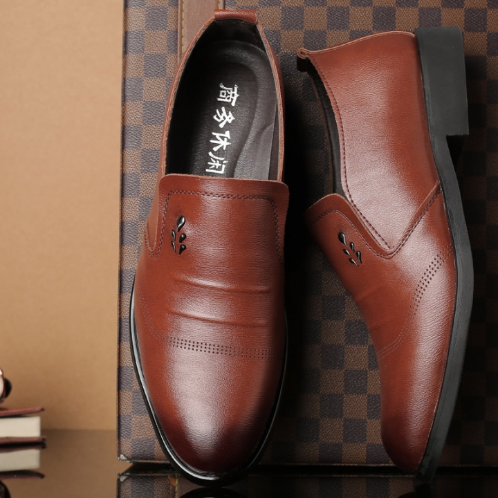 Men Leather Dress Formal Shoes Pointed Leisure Business Oxford Slip-on Casual Soft Flats Moccasins