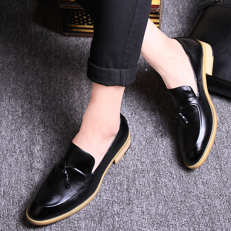 Fashion British Pointed Leather Business Shoes Men Soft Leisure Dress Formal Office Oxford Moccasins