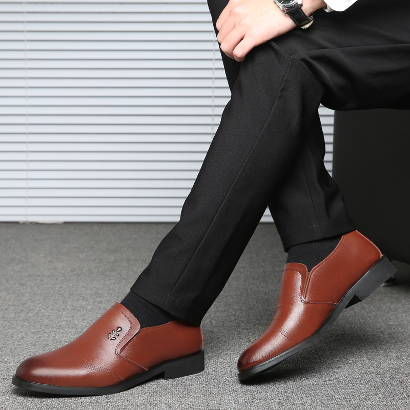 Men Leather Dress Formal Shoes Pointed Leisure Business Oxford Slip-on Casual Soft Flats Moccasins