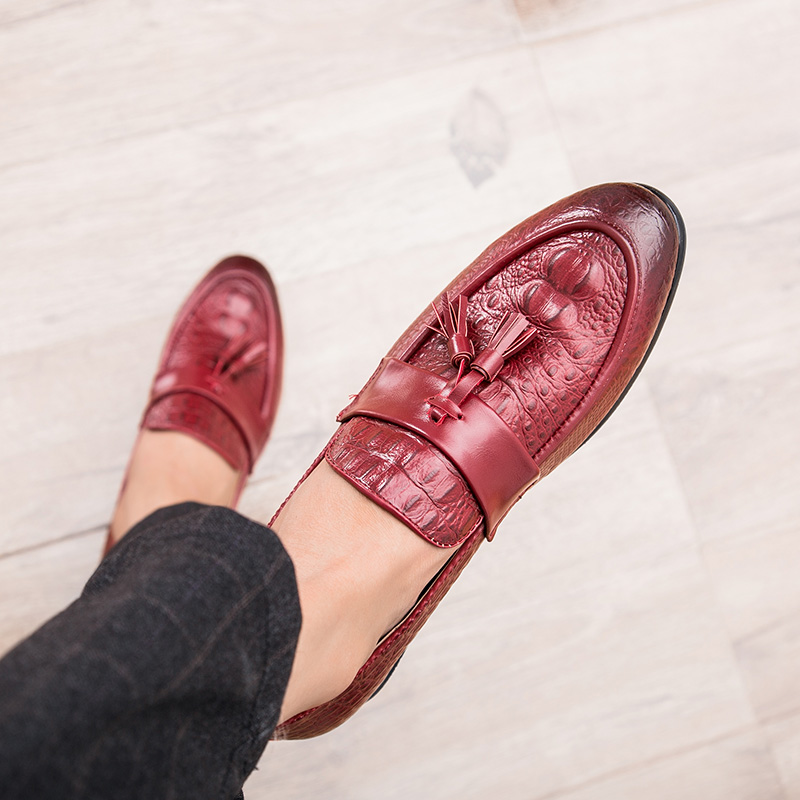 Fashion Tassel Men Business Shoes Pointed Leather Dress Formal Office Oxford Casual Slip-on Moccasin