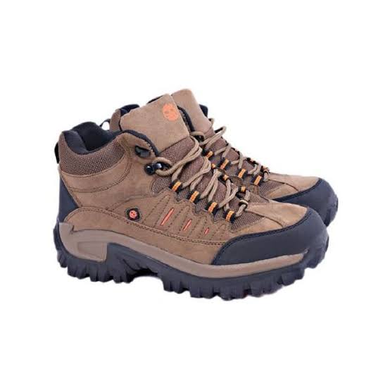 Men's durable hiking boots skyview