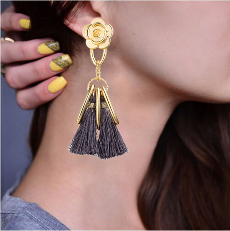 Long Tassel Earrings for Women Gold Retro Flower Dangle Drop Earring Fashion Jewelry