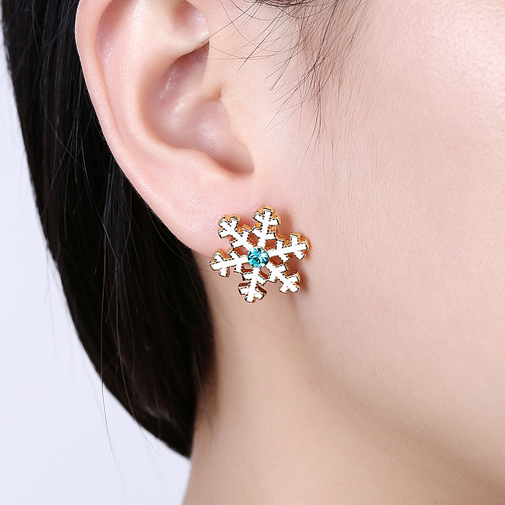 Christmas Snow Flake Women Stud Earrings Blue Zircon Classic Fairy Tale Girls Jewelry Gifts