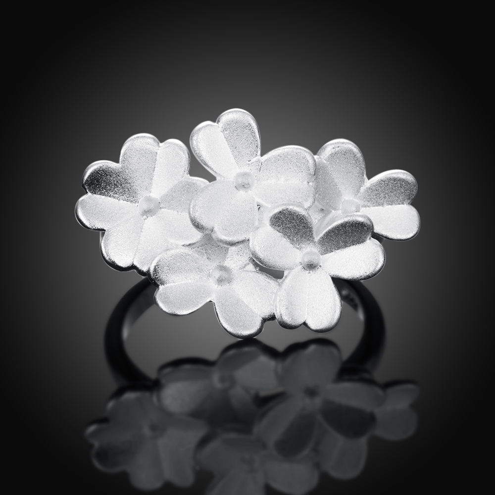 Women Hawallan Fancy Flower Ring Creative Frosted Lady Ring Plumeria Flower Ring Size 7,8