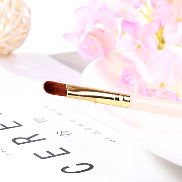 Makeup Brushes Eyelashes Blush Elegant Bleached mental Eye shadow Brush Professional Styling Tools
