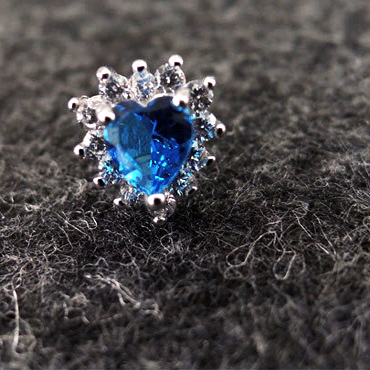 S925 Silver Stud Earrings Fashion for Women Blue Heart Rhinestone Cystal