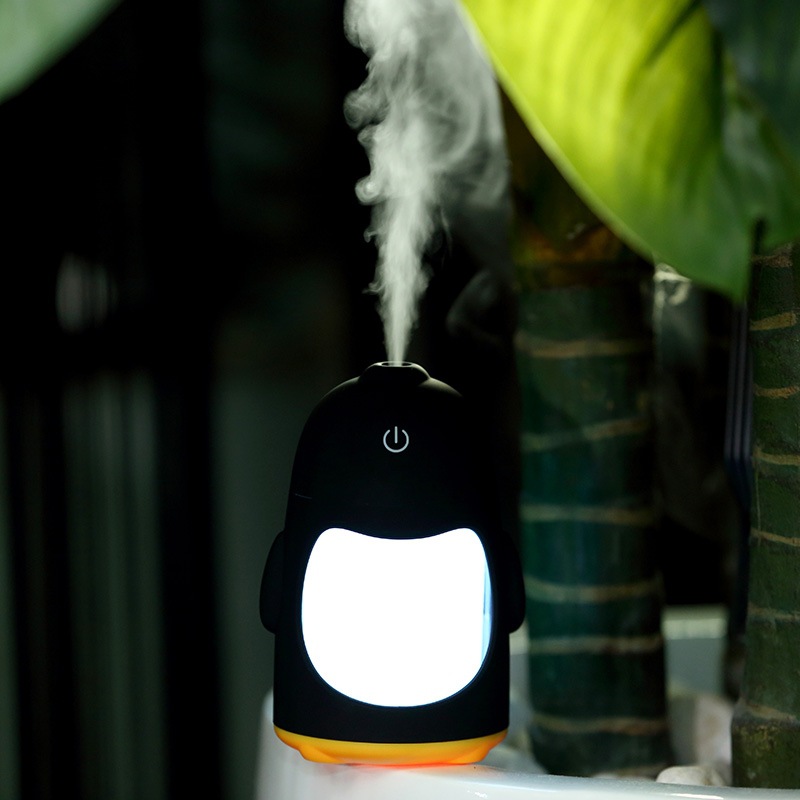 Penguin Humidifier Home Office Aroma fog The instrument Mini humidifier USB Night lightpenguin