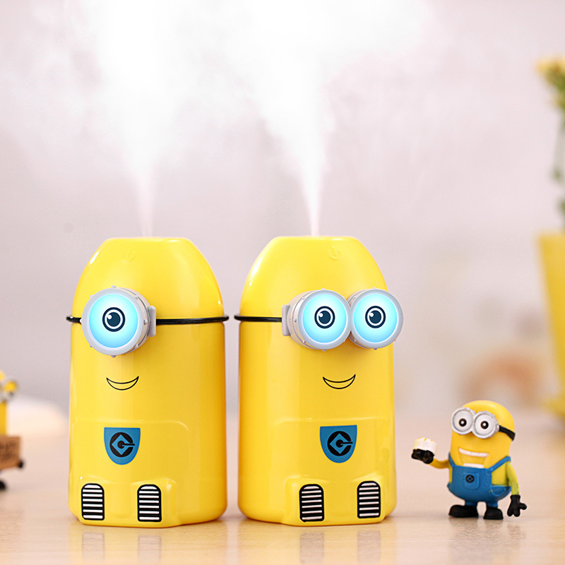 Cartoon Small yellow people USB humidifier Mini dorm room Office desktop Mute Atomization