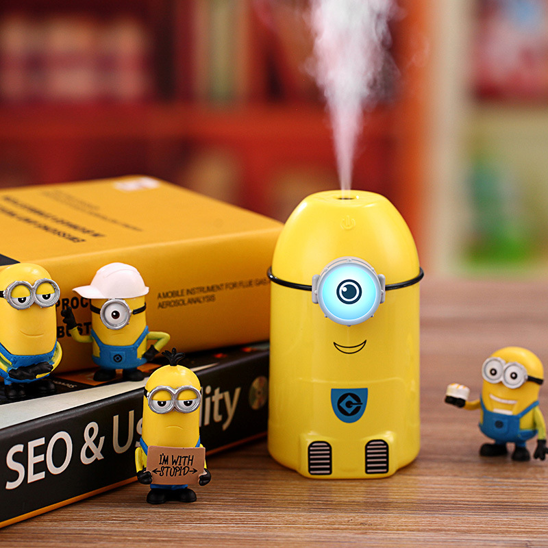 Cartoon Small yellow people USB humidifier Mini dorm room Office desktop Mute Atomization