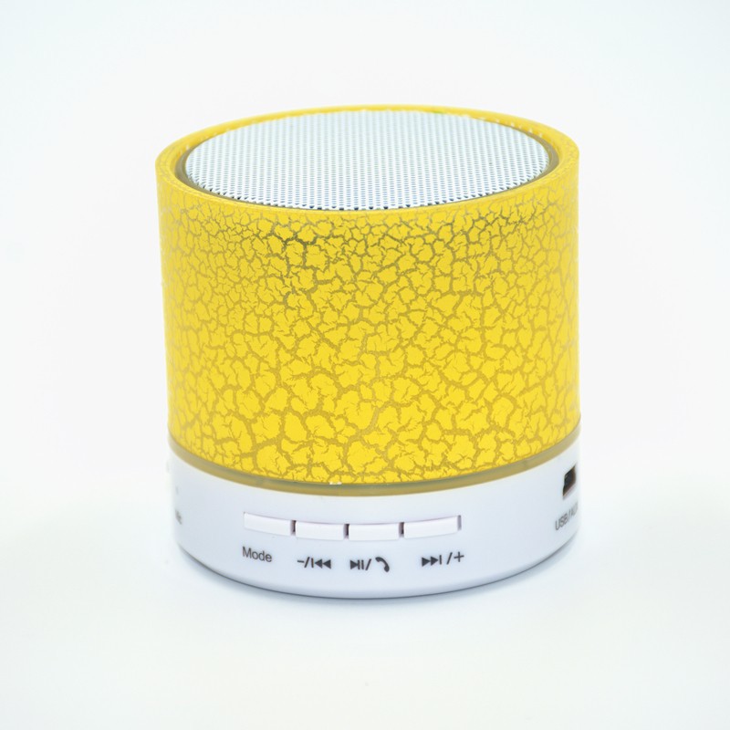 Bluetooth Speaker crack Bluetooth Sound Mp3 card Play   FM radio Mini Bluetooth Small steel gun