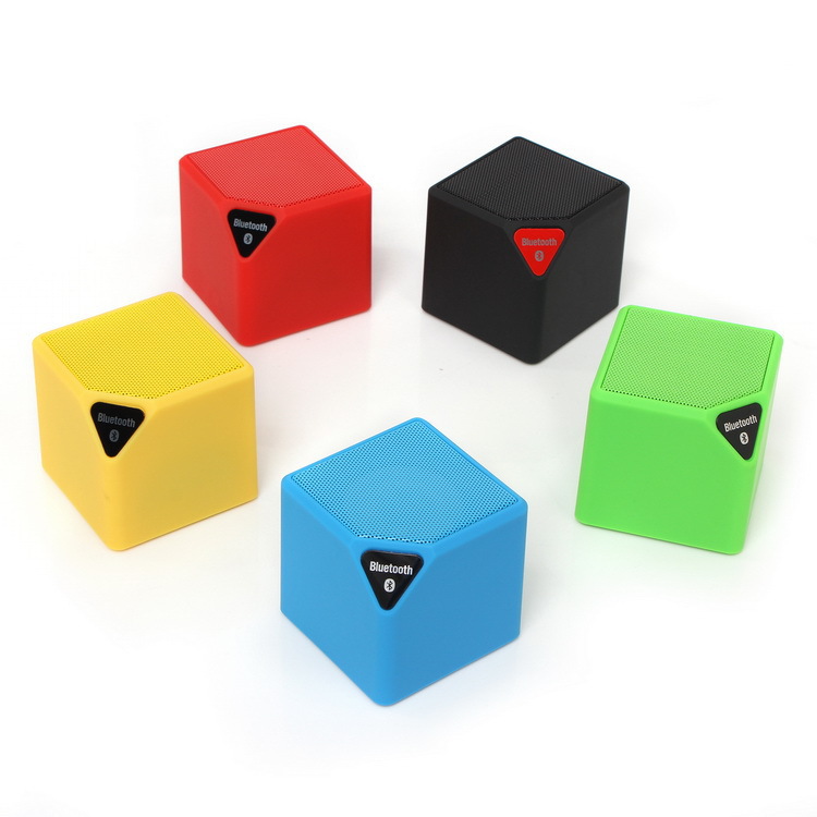 Wireless Bluetooth Speaker Outdoor Small Cube Sound Mini Portable Radio Card Cube Bass