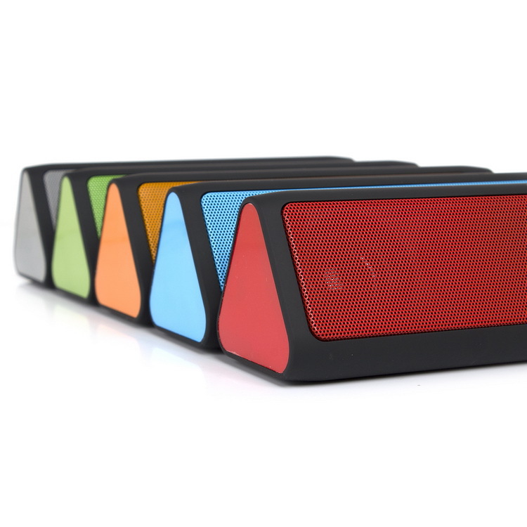 Magic Sound Wireless Bluetooth Speaker Outdoor Portable Card Player Bass Mini Desktop Small Sound