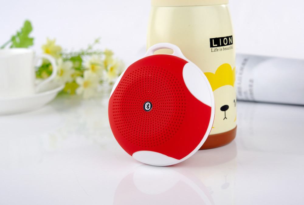 Wireless Outdoor Bluetooth Speaker Mini Mobile Phone Car Bass Bluetooth Portable Card Small sound
