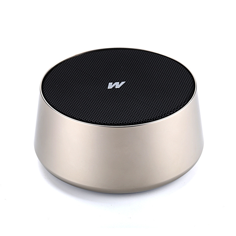 Wireless Bluetooth Speaker Outdoor Portable Mini Bass Small Steel Gun Card Wireless Sound