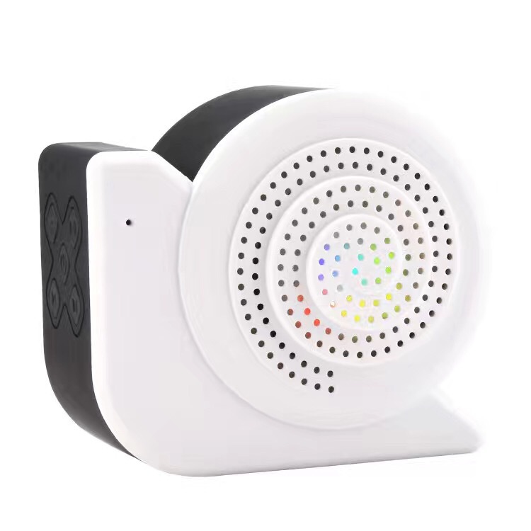 Glowing Portable Wireless Bluetooth Sound Outdoor Card Mini Bluetooth Speaker Cartoon Snails Bass