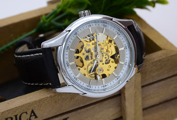 Upscale Men Hollow Watch Business Fashion Waterproof Fully Automatic Mechanical Watch