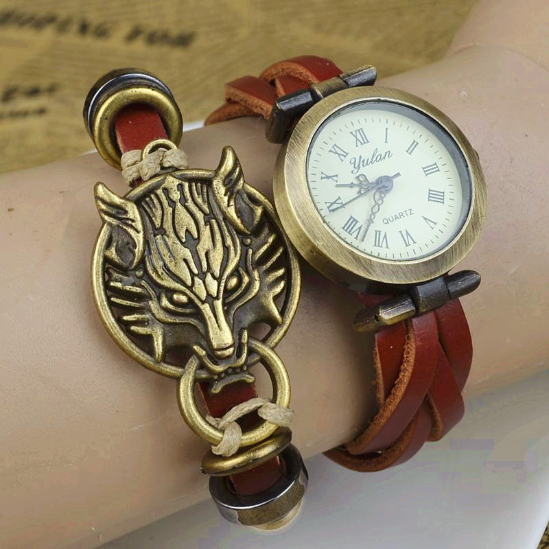 Western style Popular models Retro Watch  neutral Punk Watch Bloodthirsty wolf head Bracelet